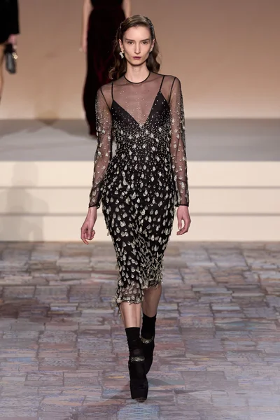 Look 66